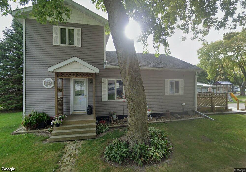 207 W Depot St, Wayland, IA 52654 - photo 1