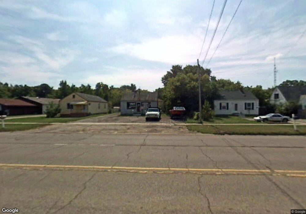 3614 Richfield Rd, Flint, MI 48506 - photo 1