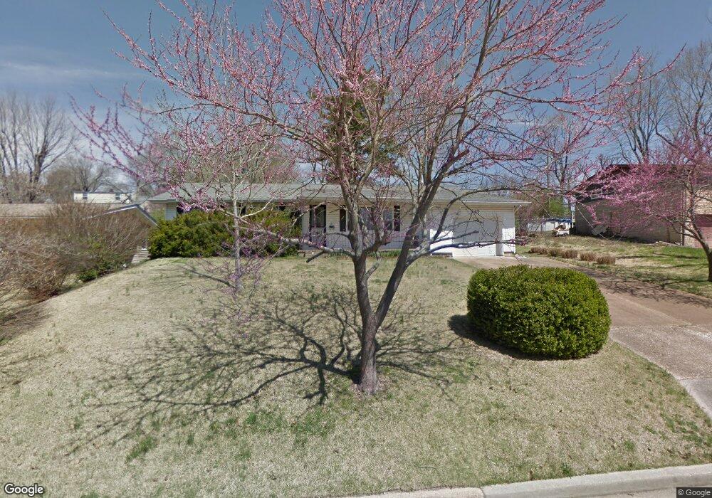 927 E 7th St, Rolla, MO 65401 - photo 1