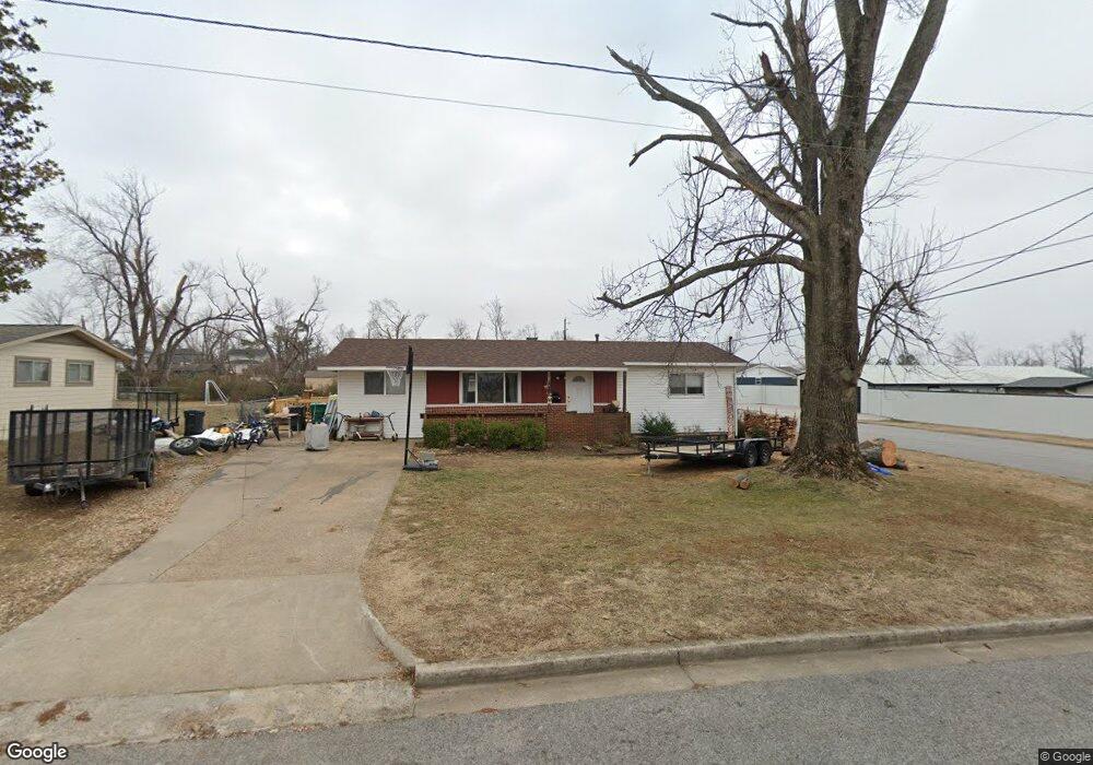 1418 W Cypress St, Rogers, AR 72758 - photo 1