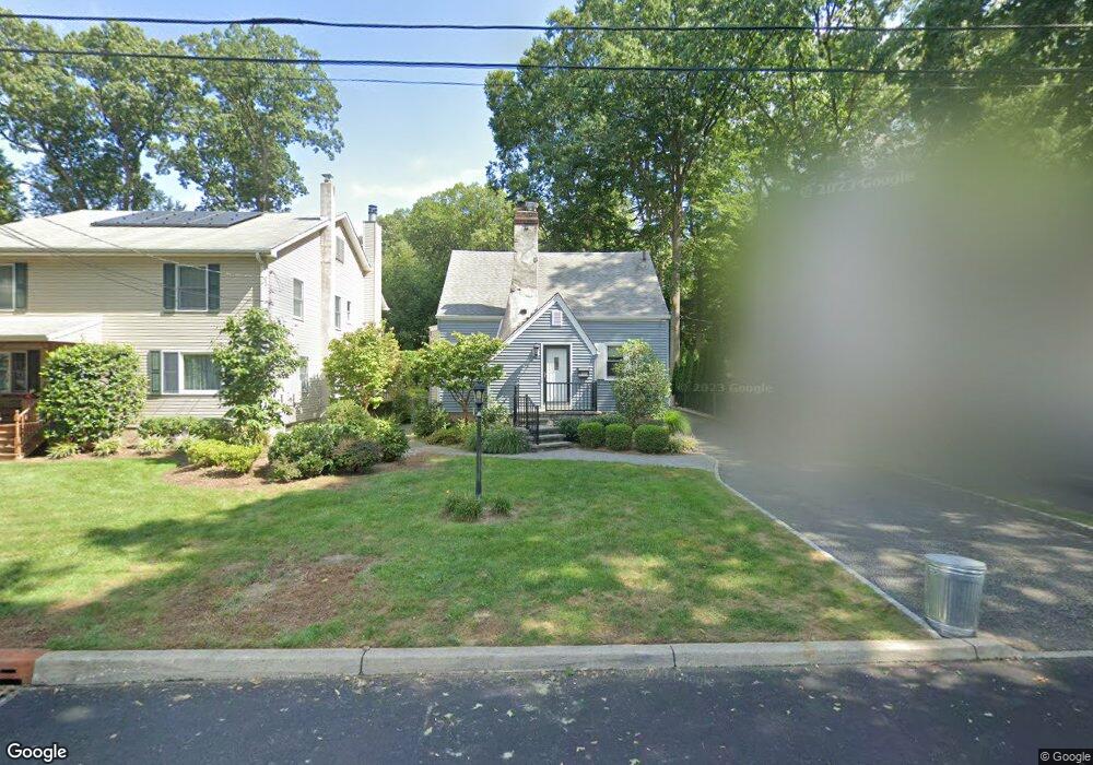 726 7th Ave, River Edge, NJ 07661 - photo 1