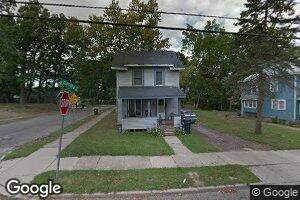 536 Clifford St, Lansing, MI 48912