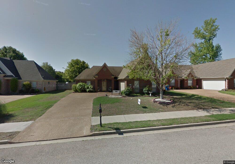 973 Saddle Brook Dr, Hernando, MS 38632 - photo 1