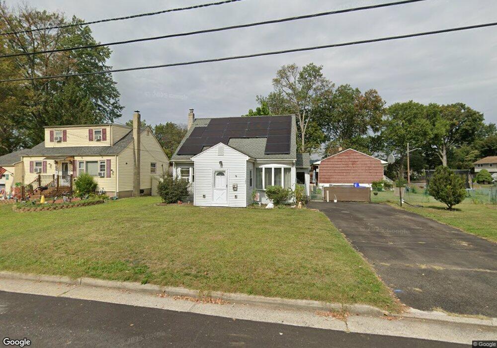 389 Seneca Ave, Middlesex, NJ 08846 - photo 1