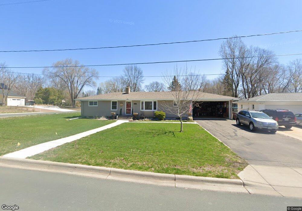 1644 Howard Ave, Maple Plain, MN 55359 - photo 1