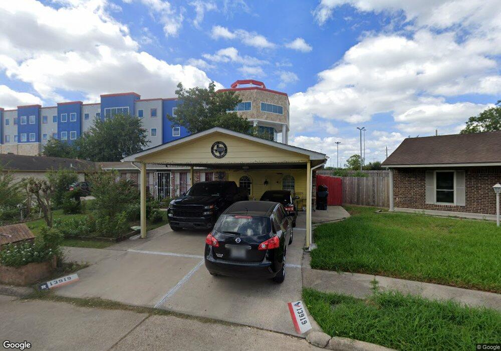 13919 Crosswood Rd, Houston, TX 77038 - photo 1