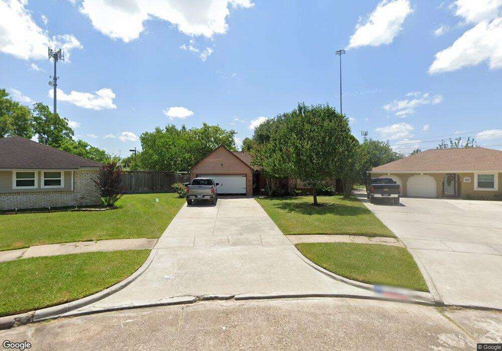 11454 Kirkwyn Dr, Houston, TX 77089 - photo 1