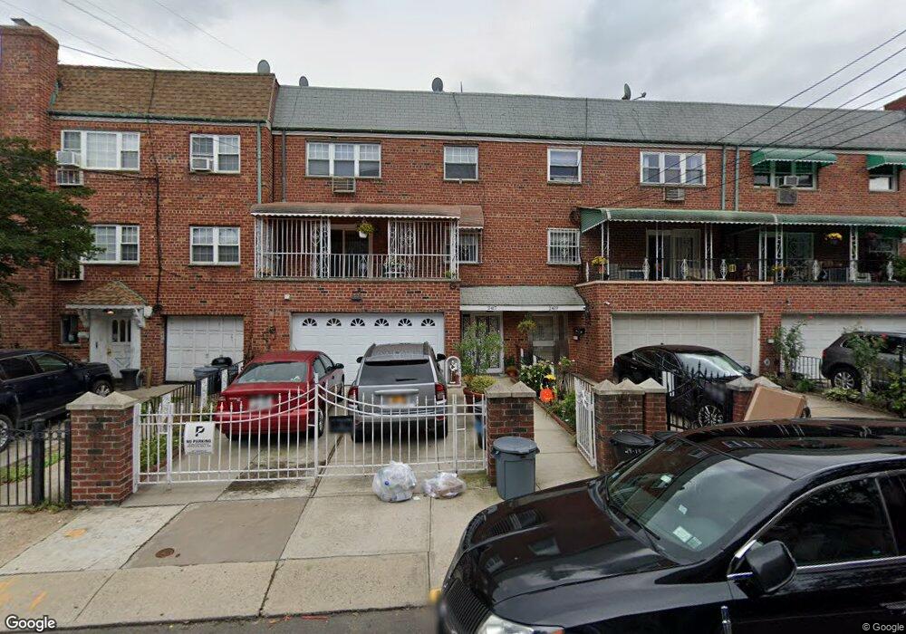 24-19 43rd St, Long Island City, NY 11103 - photo 1