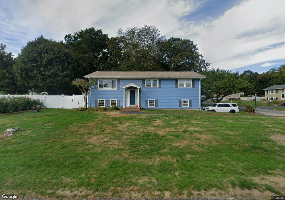 5 Elaine St, Pawcatuck, CT 06379 - photo 1