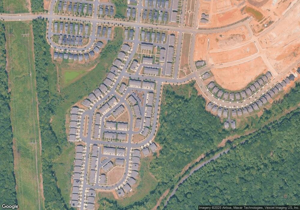 18010 Red Cedar Rd, Dumfries, VA 22026 - photo 1