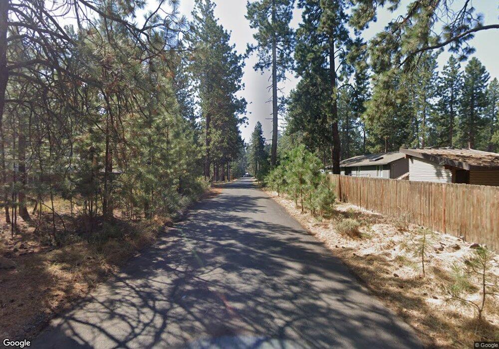 19037 Shoshone Cir, Bend, OR 97702 - photo 1