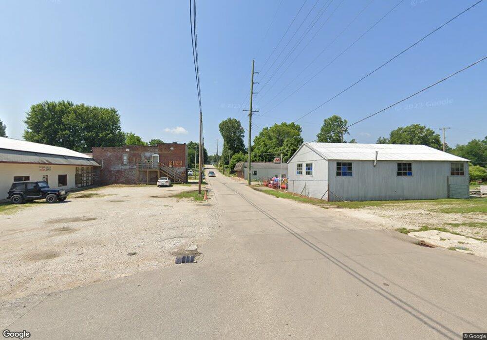 203 Railroad St unit 4, Bloomfield, IN 47424 - photo 1