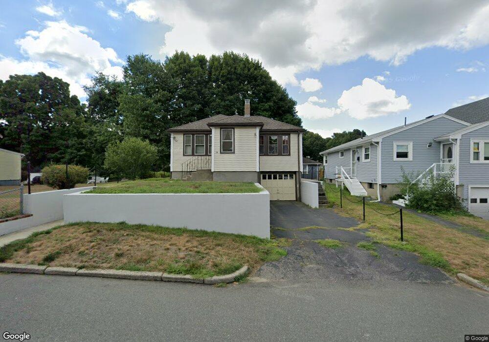 18 Wamsutta Ave, Waltham, MA 02451 - photo 1