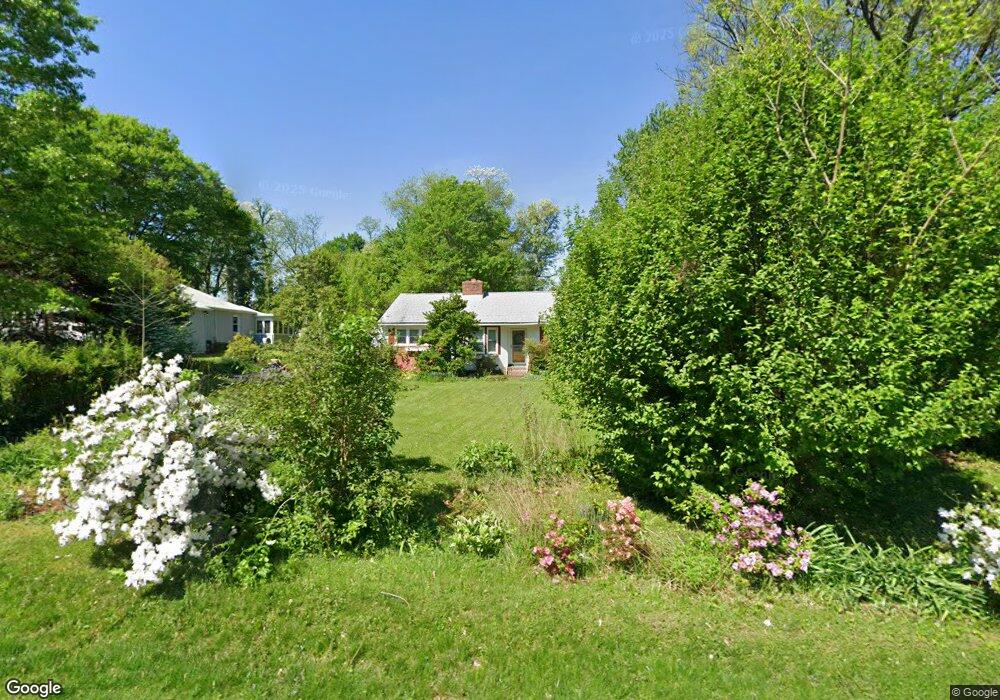 3907 Estel Rd, Fairfax, VA 22031 - photo 1