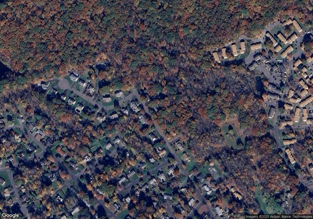 121 King St, Naugatuck, CT 06770 - photo 1