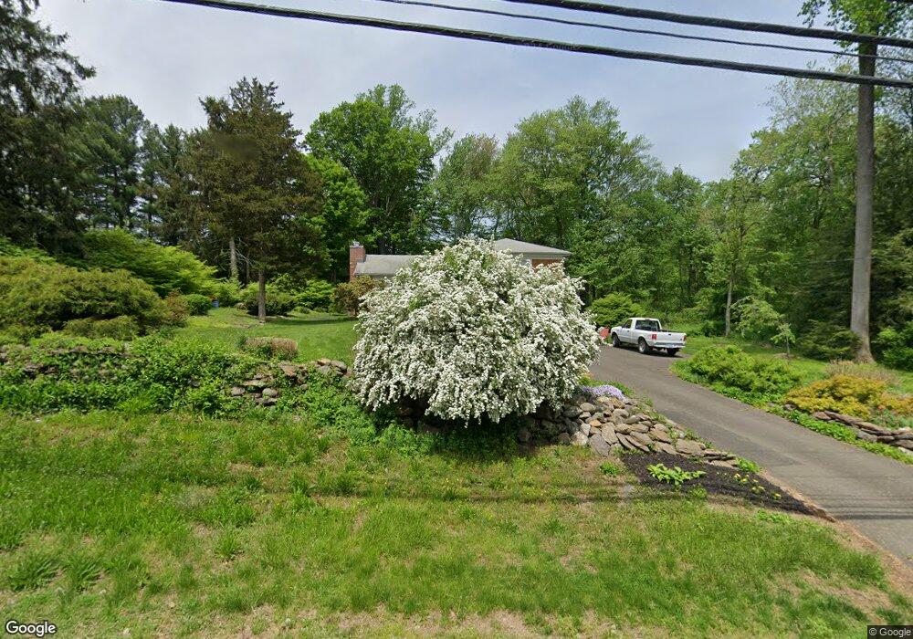 47 Strobel Rd, Trumbull, CT 06611 - photo 1