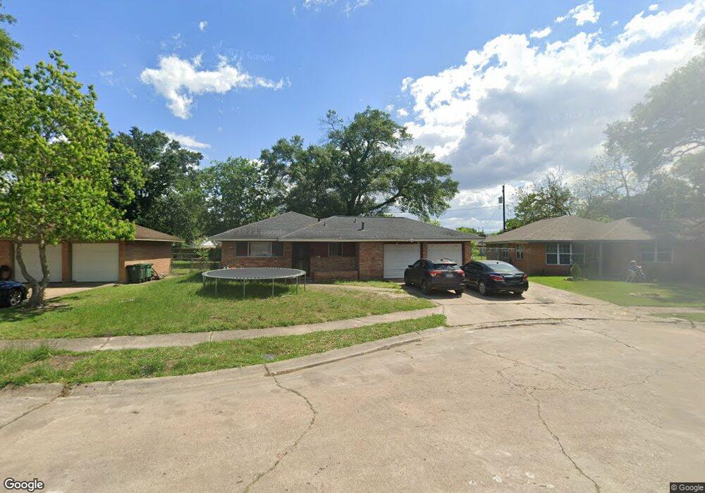 606 E Janisch Rd, Houston, TX 77022 - photo 1