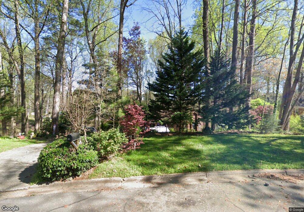 800 Gable Ridge Rd, Roswell, GA 30076 - photo 1