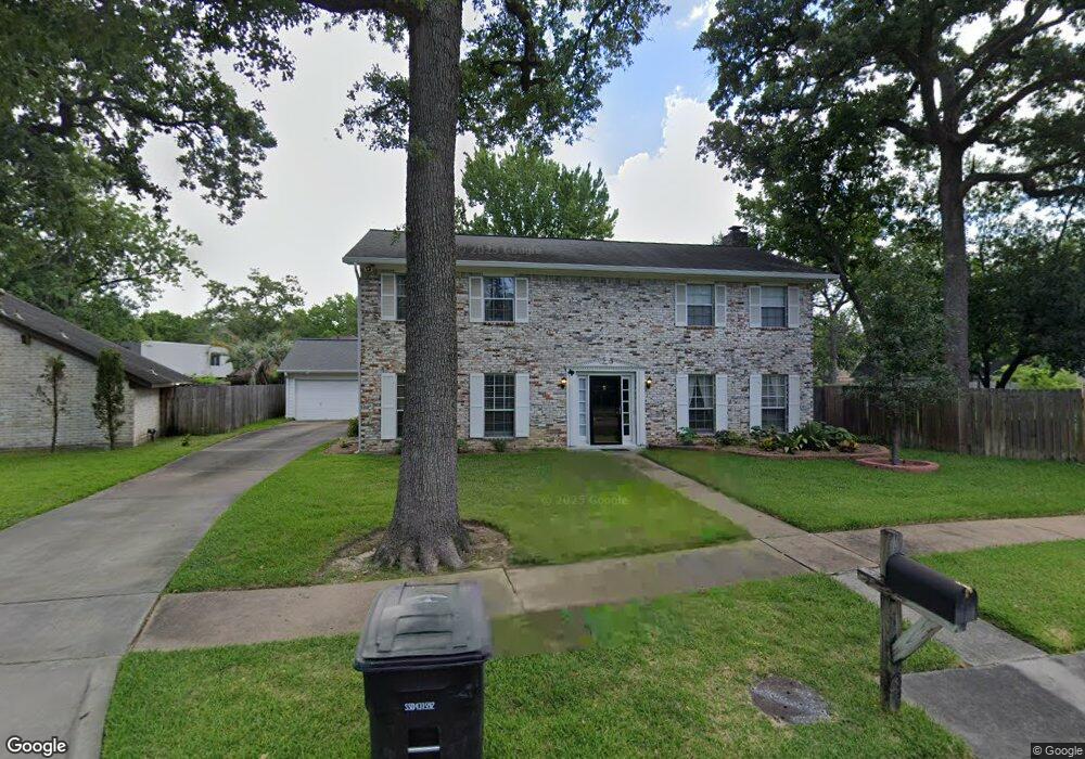 6210 Wishing Well Ln, Houston, TX 77088 - photo 1