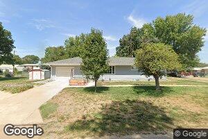 219 W B Ave, Red Cloud, NE 68970