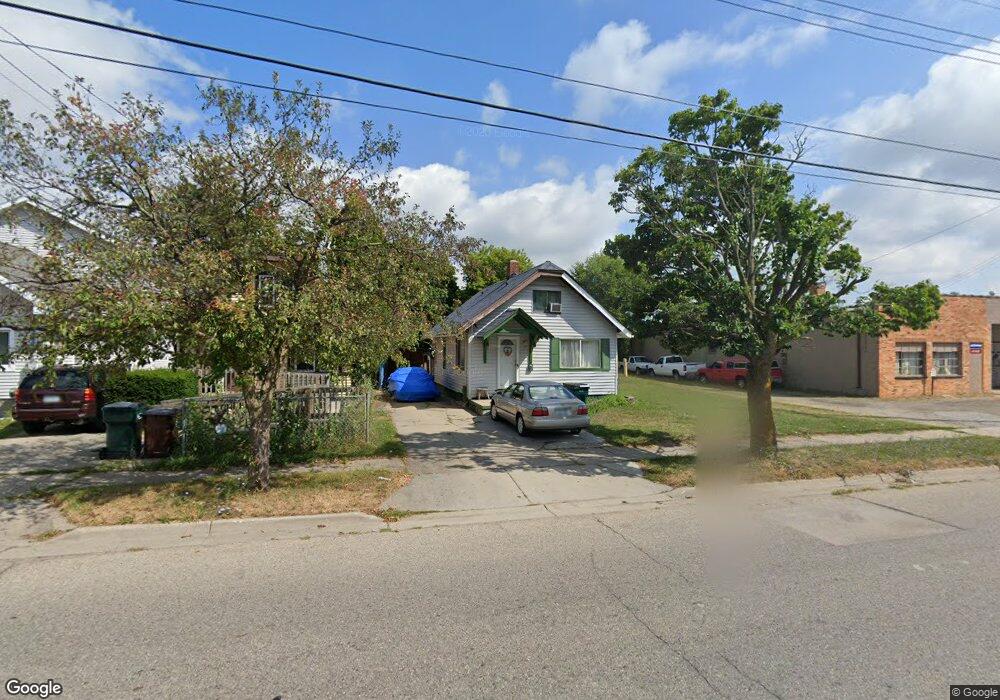 1327 E Malcolm x St, Lansing, MI 48912 - photo 1