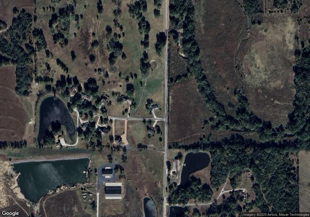 118 Country Club Ln, Parsons, KS 67357 - photo 1