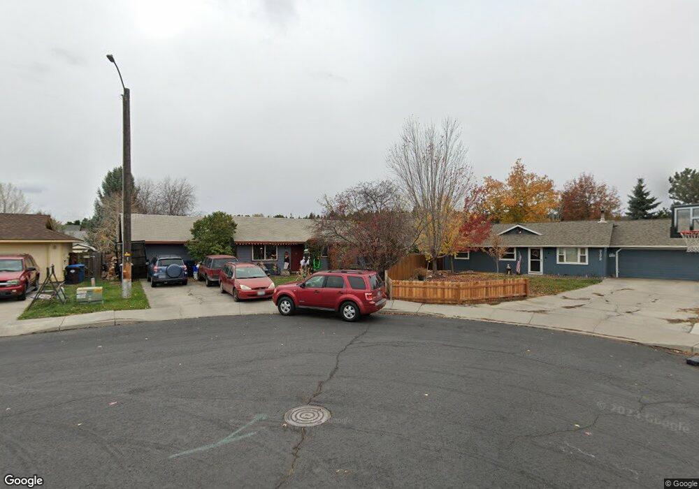 3166 SW Reindeer Ct, Redmond, OR 97756 - photo 1