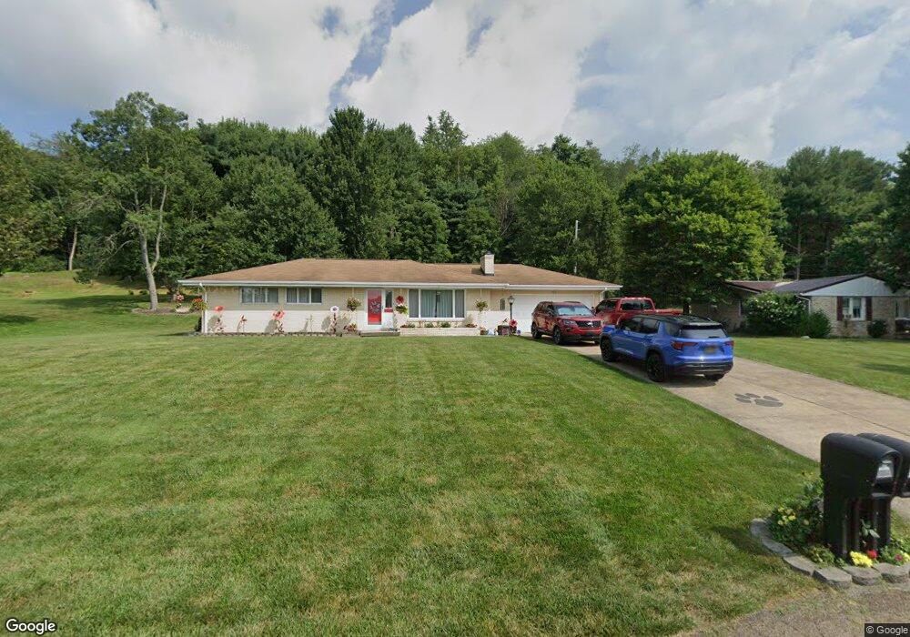 1725 Brandon Dr, Wellsville, OH 43968 - photo 1