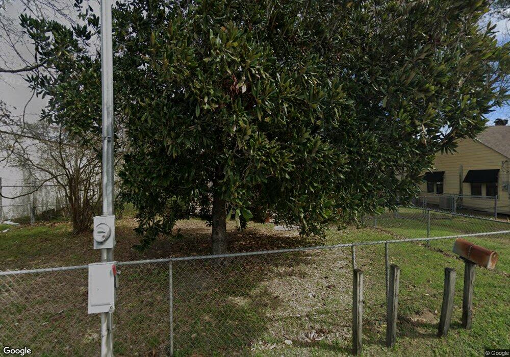 9610 E Hardy Rd, Houston, TX 77093 - photo 1