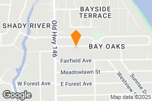 347 Bay Oaks Dr, La Porte, TX 77571