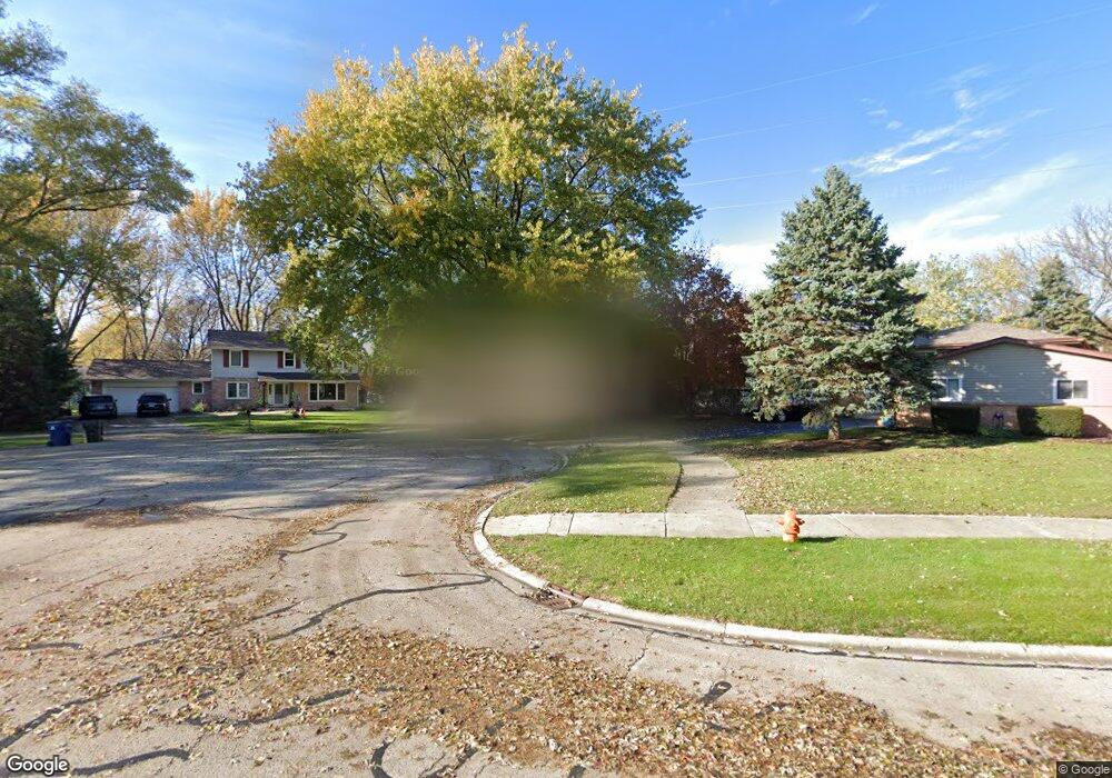 249 Bay Colony Dr, Naperville, IL 60565 - photo 1