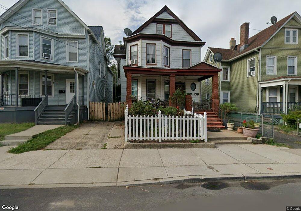 262 Handy St, New Brunswick, NJ 08901 - photo 1