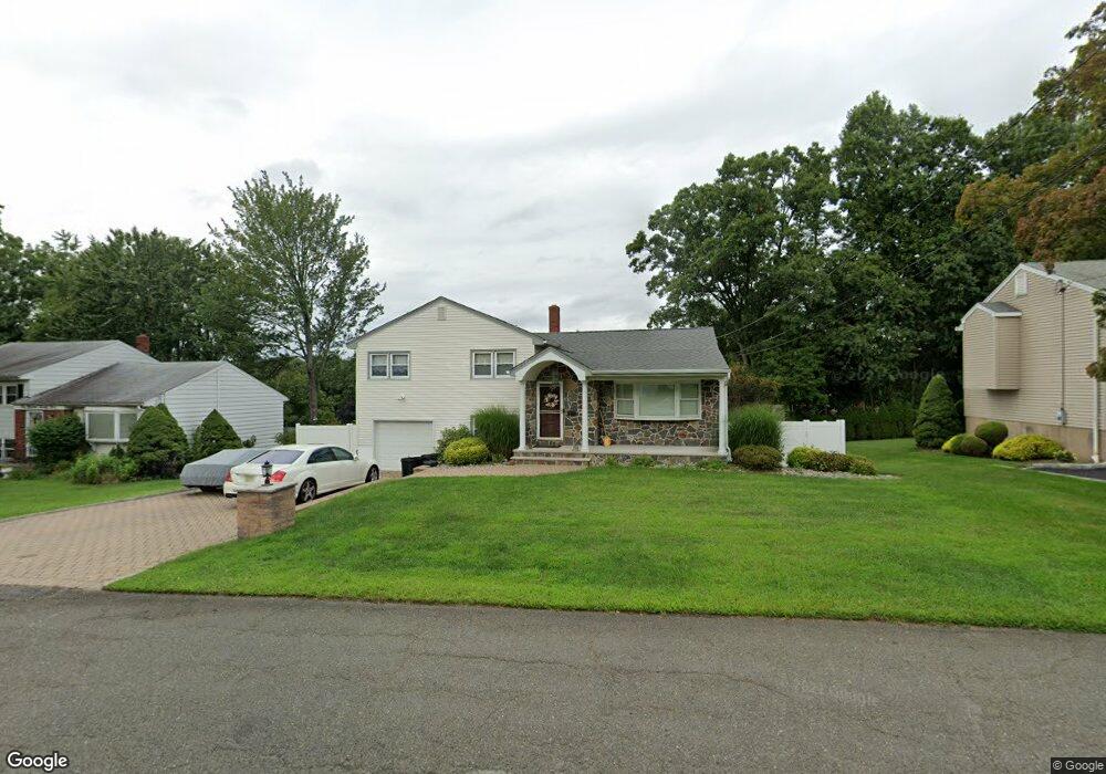 425 Crest Dr, Northvale, NJ 07647 - photo 1