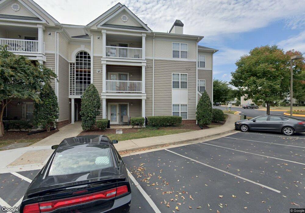 541 Wharton Cir unit 203, Winchester, VA 22601 - photo 1