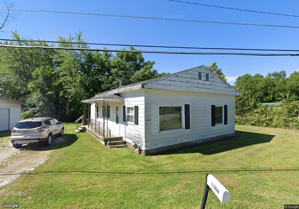 1308 Scott St, Moberly, MO 65270 - photo 1