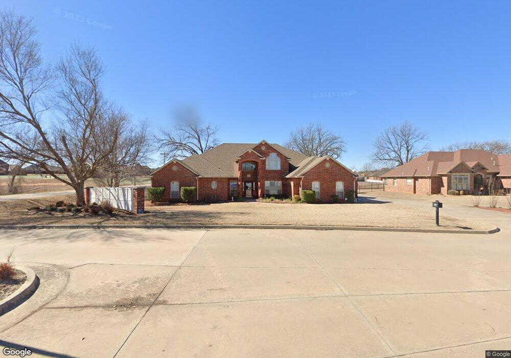 1502 Windmill Ridge, Shawnee, OK 74804 - photo 1