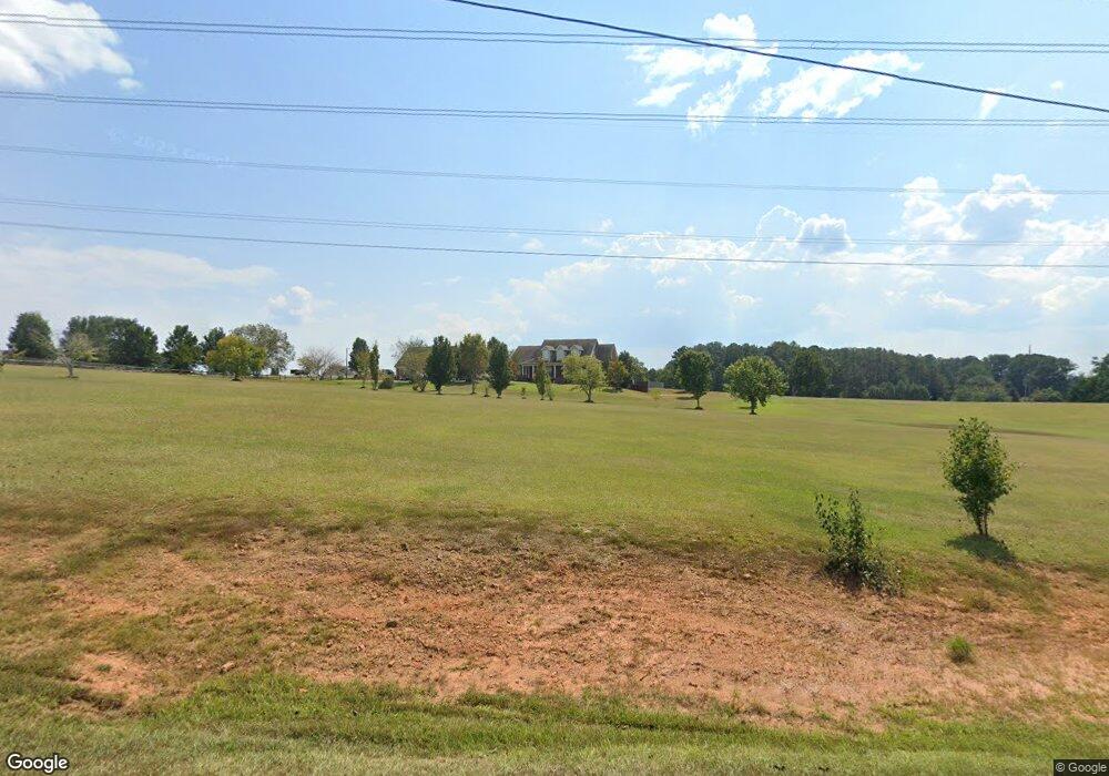 190 Lake Cir, Carrollton, GA 30116 - photo 1