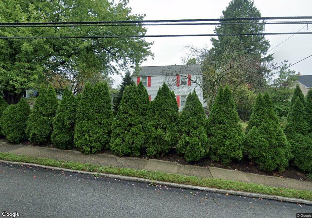 628 S Devon Ave, Wayne, PA 19087 - photo 1