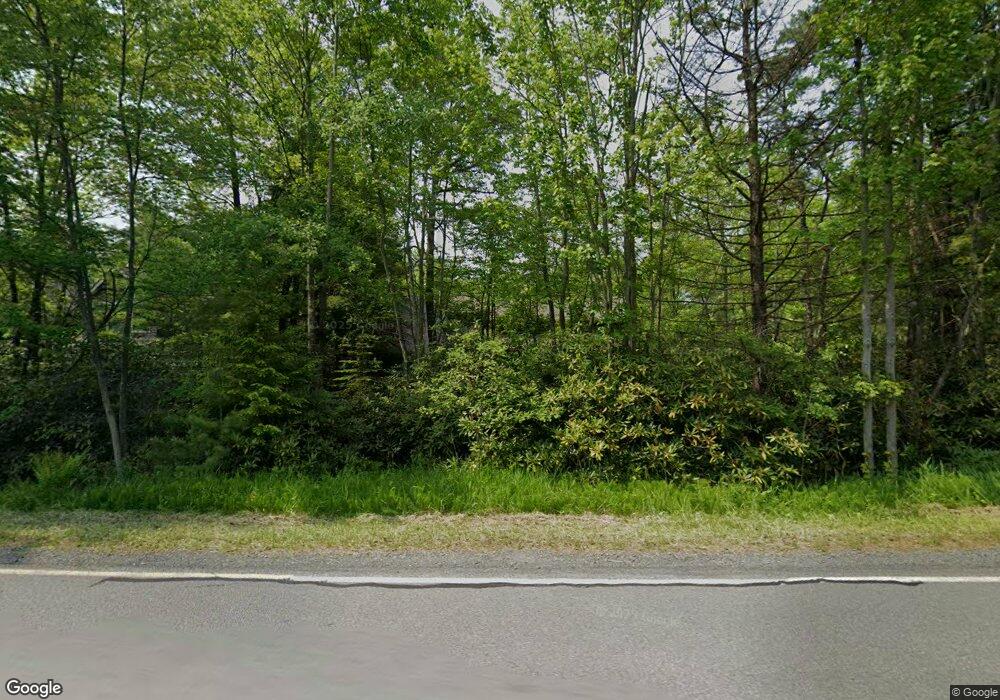 233 Miller Dr, Pocono Pines, PA 18350 - photo 1