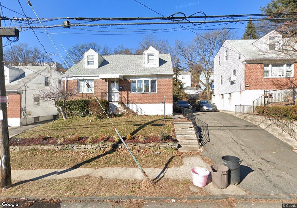 241 Woodland Ave, Yonkers, NY 10703 - photo 1
