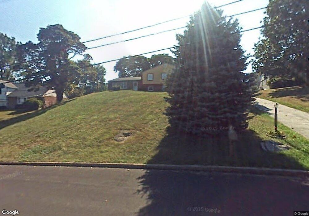 206 Highpoint Ln, Broomall, PA 19008 - photo 1