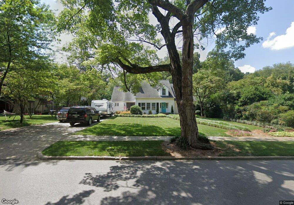 110 S Race St, Statesville, NC 28677 - photo 1