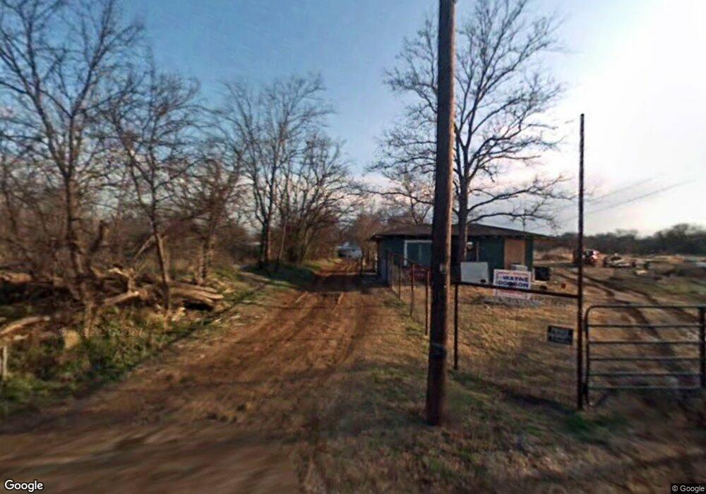 728 Gordon St, Gainesville, TX 76240 - photo 1