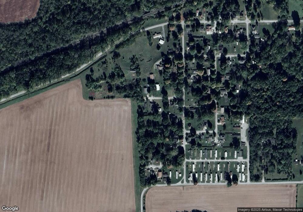 592 Morris St, Andrews, IN 46702 - photo 1