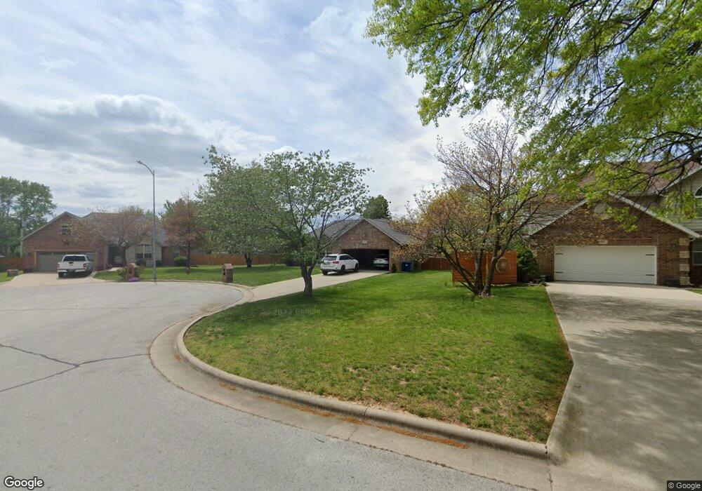 605 Glen Oaks Cir, Nixa, MO 65714 - photo 1