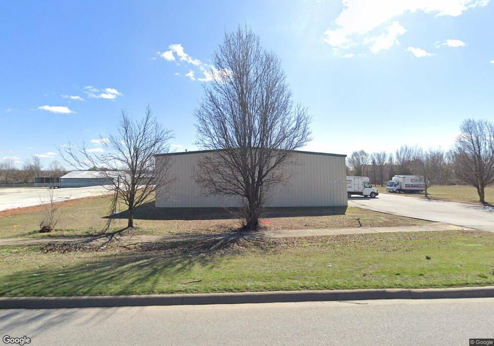 2727 E Robinson Or 412 E, Springdale, AR 72764 - photo 1