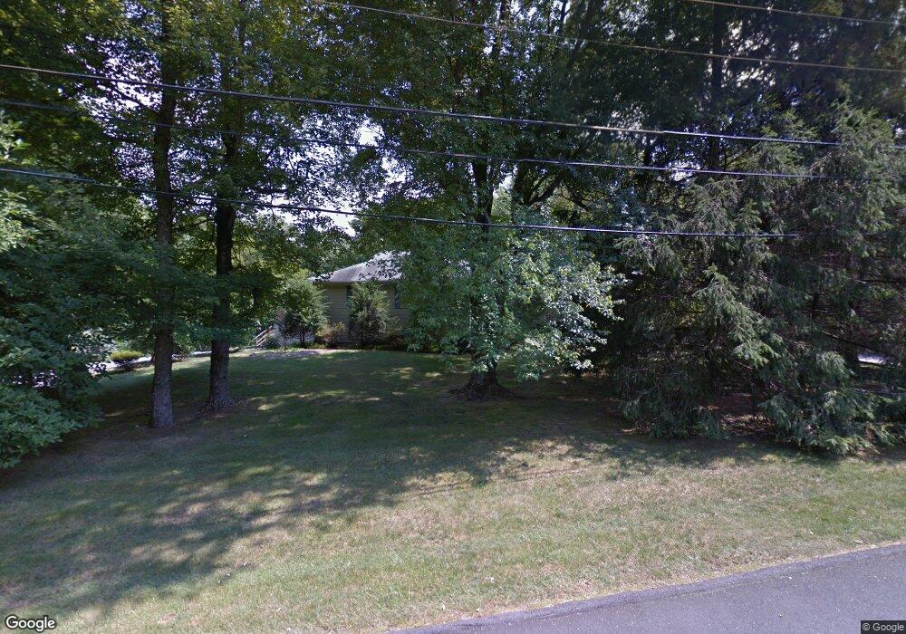 2 Ridge Farms Rd, Norwalk, CT 06850 - photo 1