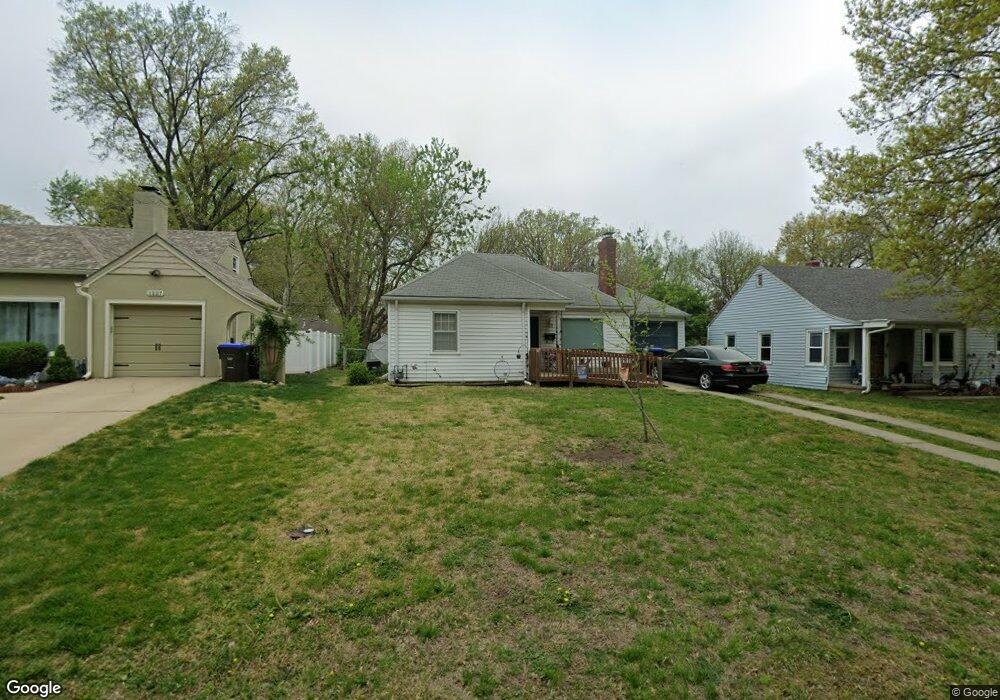 1223 SW Saline St, Topeka, KS 66604 - photo 1