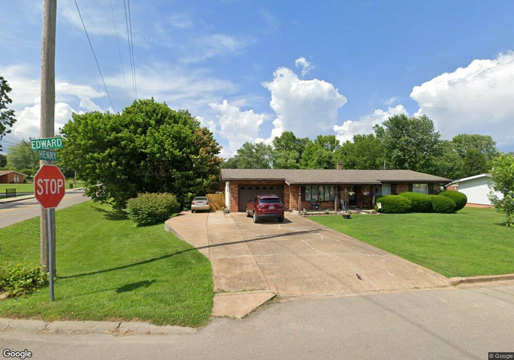 301 Edward St, Farmington, MO 63640 - photo 1