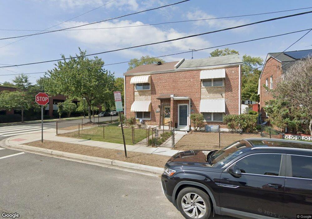 5702 5th St NE, Washington, DC 20011 - photo 1